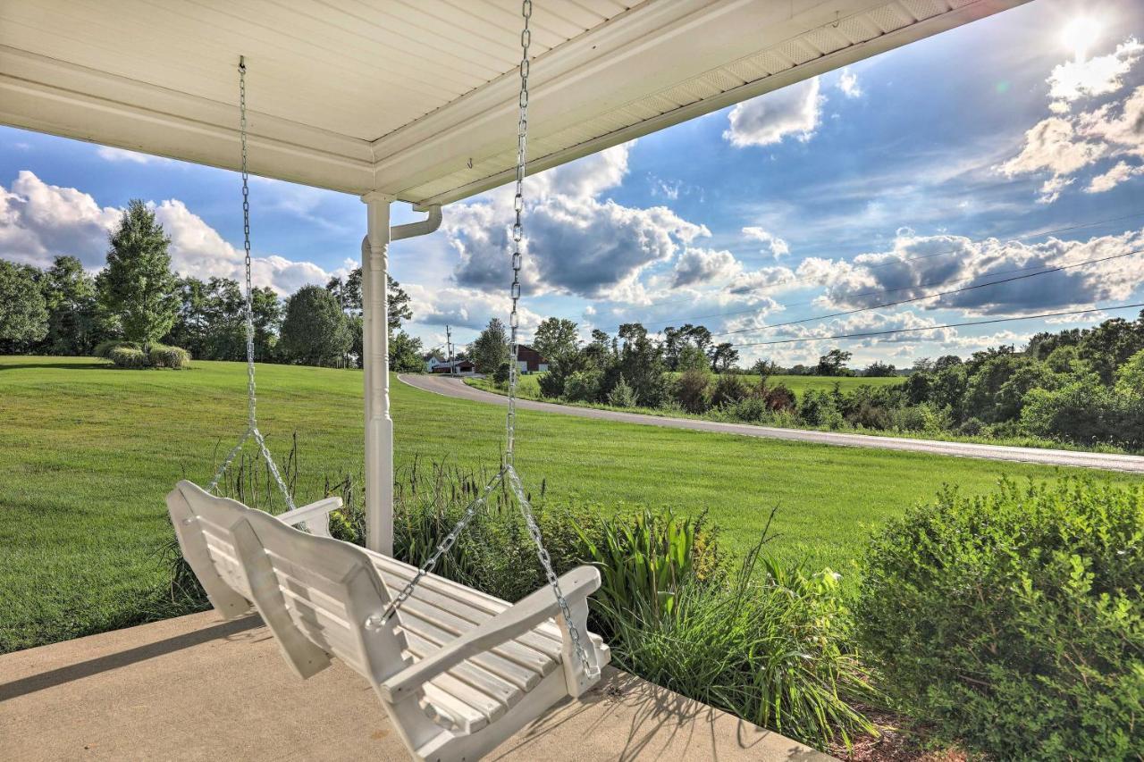 Williamstown Gem With Private Pool And Hot Tub! Villa Buitenkant foto